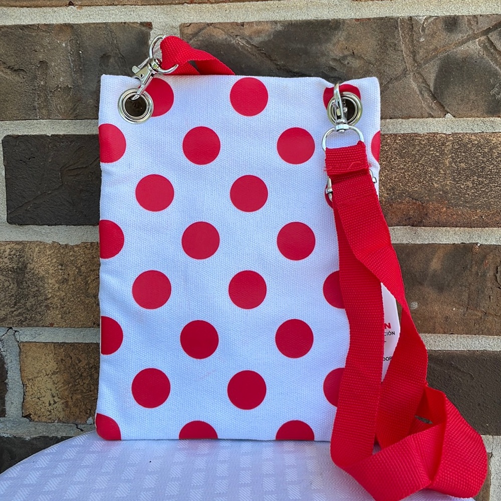 Disney Minnie Mouse White Passport Bag With Red Polka Dots - Picture 3 of 3